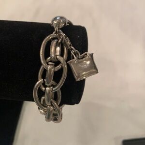 💐5/25 Chico’s chunky all silver tone thick chunky chain magnet easy clasp